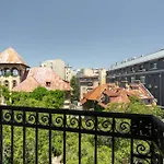 Lejlighed Classic 3br Loft Overlooking Cismigiu Gardens, Two Bathrooms, Balconies *